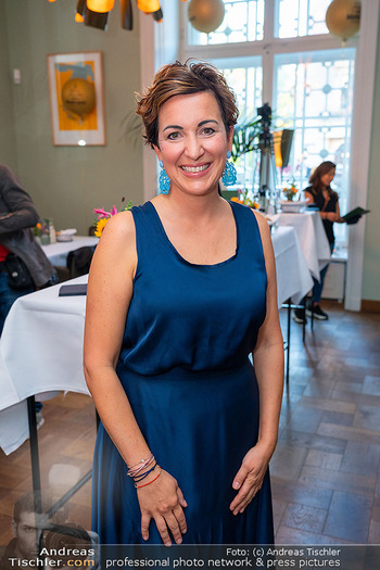 15 Jahre SPAR Mahlzeit - Mezzanin am Schottentor, Wien - Mi 07.10.2026 - Tici KASPAR (Portrait)15
