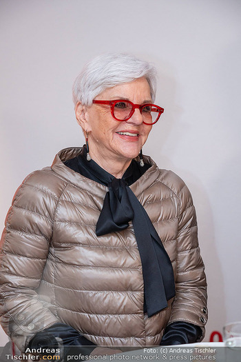 Dino Pearl Vernissage - Schlumberger Art Floor, Wien - Sa 10.10.2026 - Maresa HÖRBIGER (Portrait)66