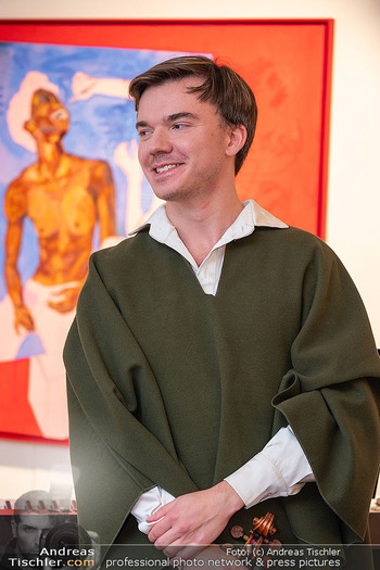 Dino Pearl Vernissage - Schlumberger Art Floor, Wien - Sa 10.10.2026 - Yuri REVICH101