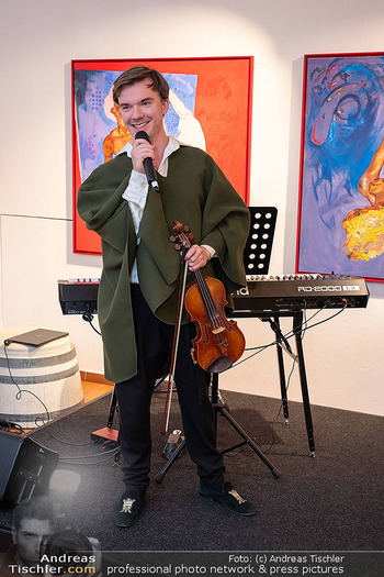 Dino Pearl Vernissage - Schlumberger Art Floor, Wien - Sa 10.10.2026 - Yuri REVICH102
