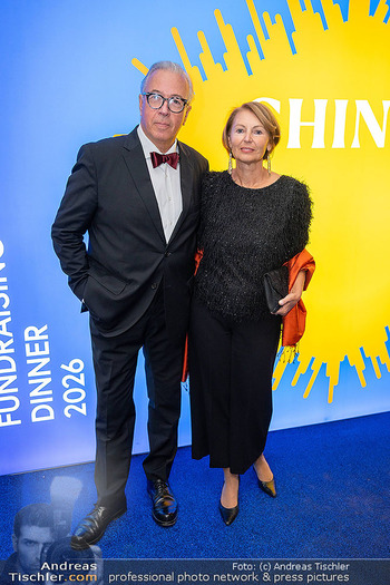 Fundraising Dinner - Belvedere 21, Wien - Di 13.10.2026 - Herbert LIPPERT mit Ehefrau Gabriele42