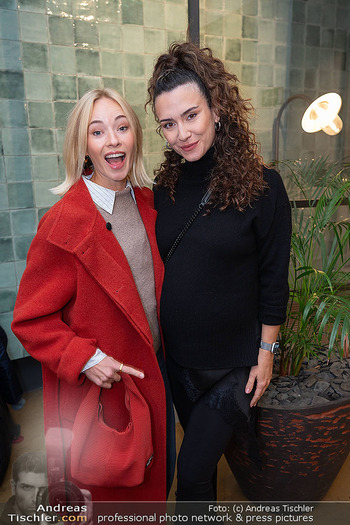 Colmar X Ski Austria Pressebrunch - FormDepot, Wien - Mi 14.10.2026 - Valerie HUBER, Kimberly BUDINSKY (schwanger)43
