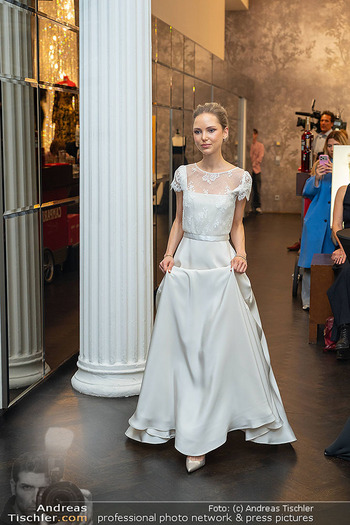 Kaffeesiederball Fashion Show - Bundy Schwarzenbergplatz, Wien - Do 15.10.2026 - 65