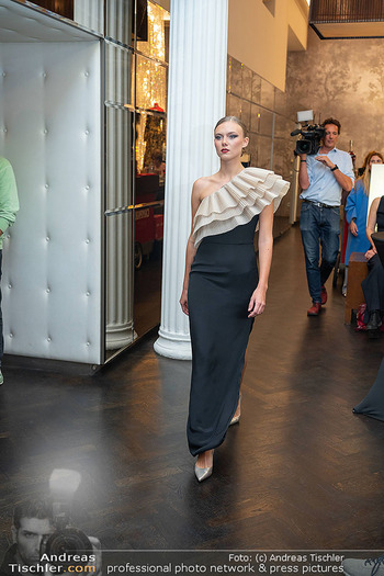 Kaffeesiederball Fashion Show - Bundy Schwarzenbergplatz, Wien - Do 15.10.2026 - 67