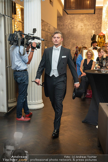 Kaffeesiederball Fashion Show - Bundy Schwarzenbergplatz, Wien - Do 15.10.2026 - 84