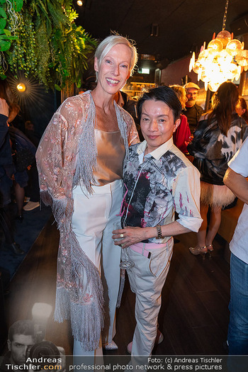 VIP Opening - Hotel Schani am Naschmarkt, Wien - Sa 17.10.2026 - Martina GLEISSENEBNER-TESKEY, Nhut LA HONG110