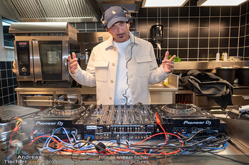 VIP Opening - Hotel Schani am Naschmarkt, Wien - Sa 17.10.2026 - DJ MOSAKEN220