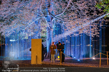 Klanglicht im Park - The Sound of Light - Schwarzenberggarten, Wien - Mo 19.10.2026 - Lichter im Park, beleuchtete Bäume, Besucher, Lichtinstallation46