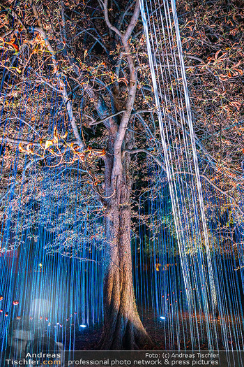 Klanglicht im Park - The Sound of Light - Schwarzenberggarten, Wien - Mo 19.10.2026 - Lichter im Park, beleuchtete Bäume, Besucher, Lichtinstallation49