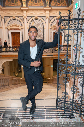 Humanic x Silvia Schneider und Kunstausstellung - Künstlerhaus, Wien - Do 22.10.2026 - Cesar SAMPSON47