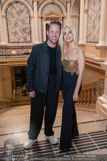 Humanic x Silvia Schneider und Kunstausstellung - Künstlerhaus, Wien - Do 22.10.2026 - Markus FREISTÄTTER, Silvia SCHNEIDER87