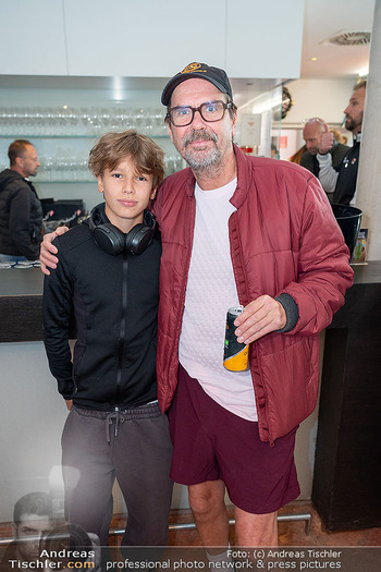 Rado Promi Tennisturnier - Colony Tennisclub, Wien - So 25.10.2026 - Michael MAERTENS mit Sohn Peter HOERBIGER31