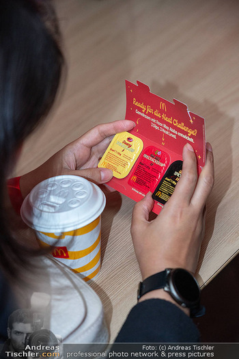 Rose May Alaba Konzert - McDonalds Filiale Riverside Handelskai, Wien - Di 27.10.2026 -  24