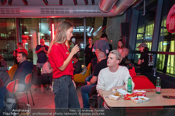Rose May Alaba Konzert - McDonalds Filiale Riverside Handelskai, Wien - Di 27.10.2026 -  43