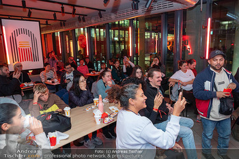 Rose May Alaba Konzert - McDonalds Filiale Riverside Handelskai, Wien - Di 27.10.2026 -  55