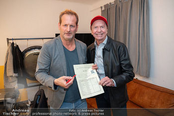 Premiere Andreas Ferner - Orpheum, Wien - Mi 28.10.2026 - Andreas Andi FERNER, Heribert KASPER mit original Zeugnis6