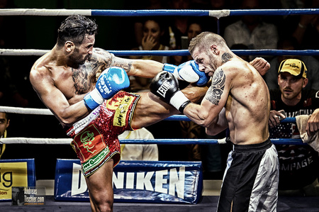  - Boxkampf by Andreas Tischler